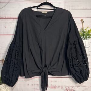 She & She Black Tie Hem Eyelet Balloon Sleeve Top Large